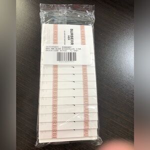 Burberry Her 12 pack sample sleeve